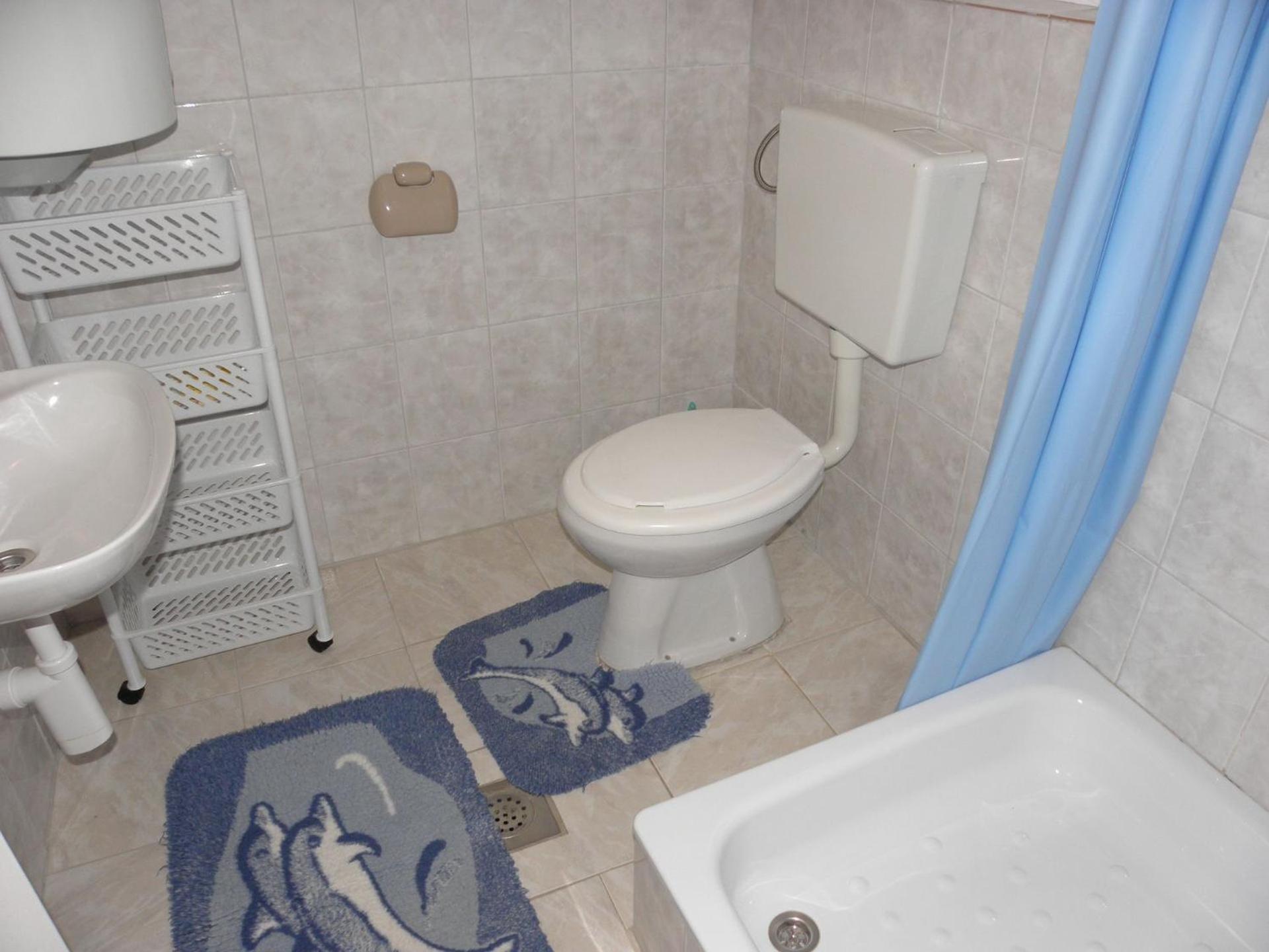 Apartments Zvone - 100 M From Sea Bibinje Exterior photo